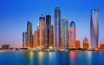 Dubai Marina с самыми высокими небоскребами в мире