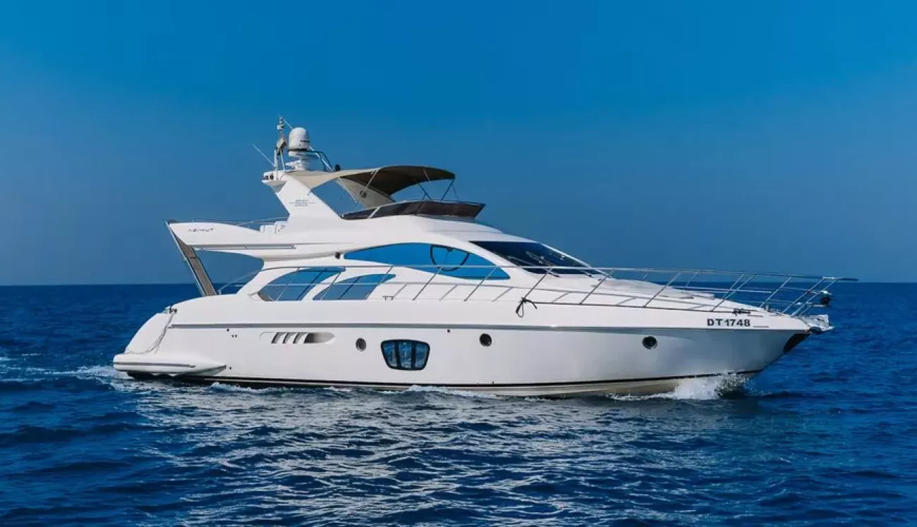 Яхта Azimut 55 "Yes"