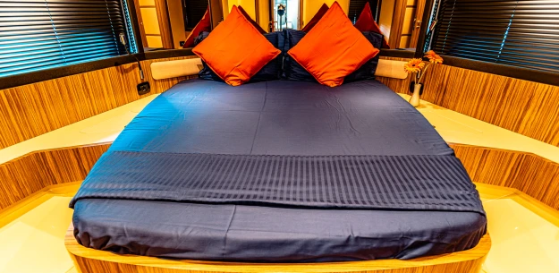  Azimut Magellano 43 №9