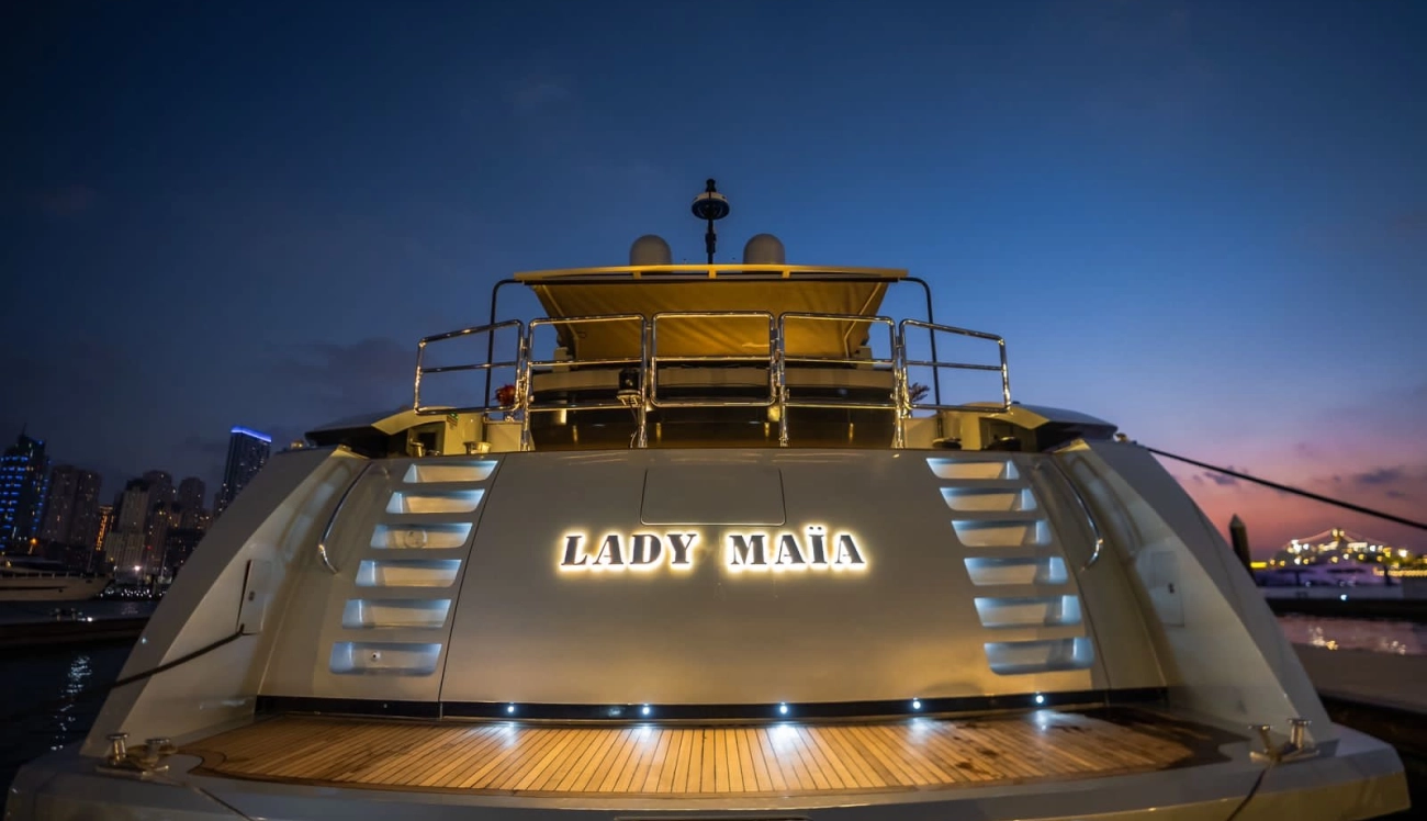 Яхта Baglietto 105 "Lady Maia"