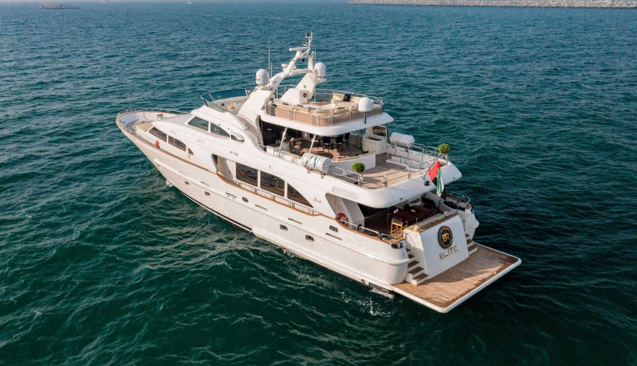 Яхта Benetti Tripple Deck 125