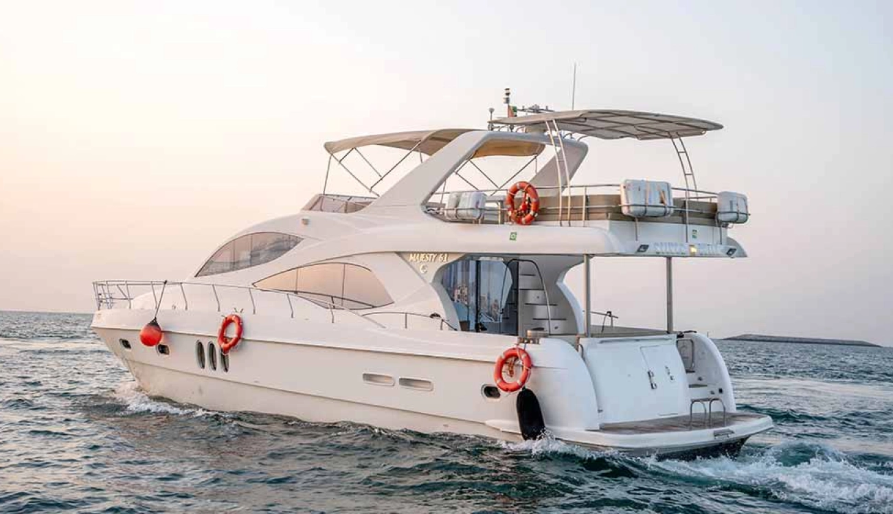 Яхта Majesty 61 "Silver Creek"