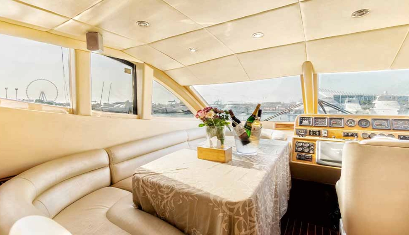 Яхта Majesty 61 "Silver Creek"